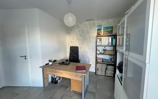 Maison à vendre    5 pièces •  Agde