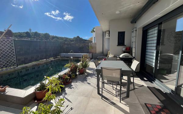 Maison à vendre    5 pièces •  Agde