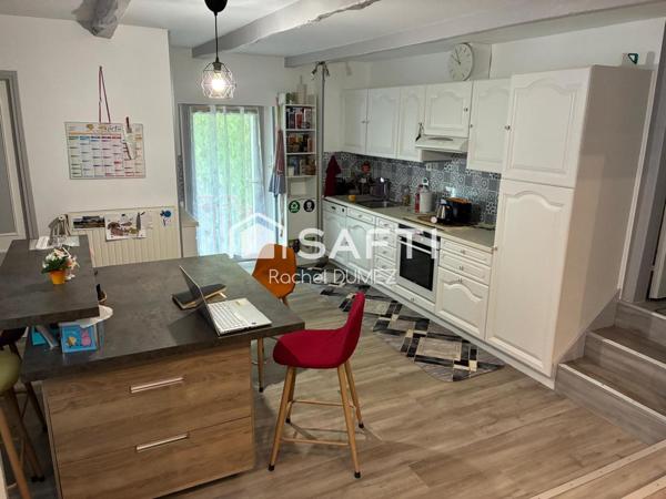 Au calme, dans un hameau, à 30 minutes de Rodez et 25 minutes de Villefranche de Rouergue