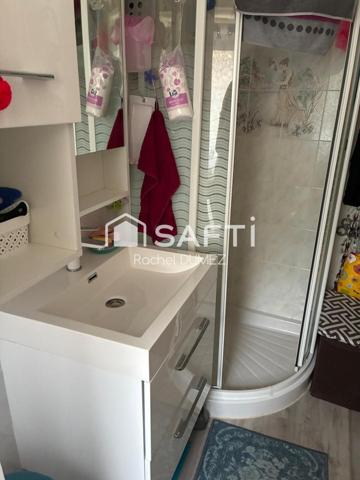 Au calme, dans un hameau, à 30 minutes de Rodez et 25 minutes de Villefranche de Rouergue