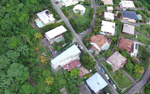 Maison à vendre    4 pièces •  Sainte-Luce