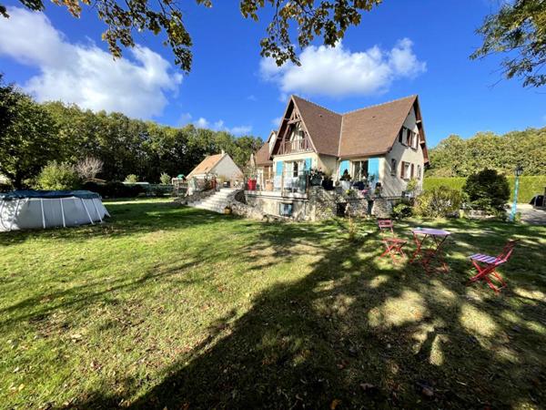 28130 VILLIERS LE MORHIER 184 m2 et terrain 1623 m2