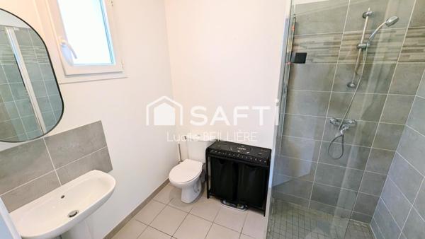 À Ballainvilliers, maison de 87 m² (T4) sur une parcelle de 101 m² avec box.