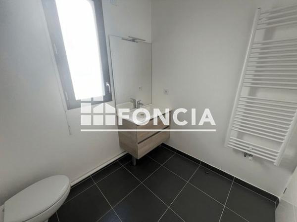 Location Studio 35 m² - 21-23 RUE SERPIS Clamart 92140