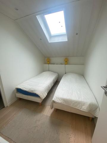 Maison en pierre La Guérinière proche centre et plage