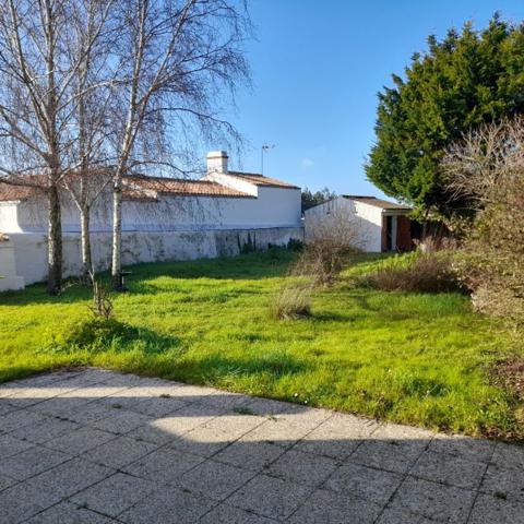 Maison en pierre La Guérinière plage et centre à 2 pas