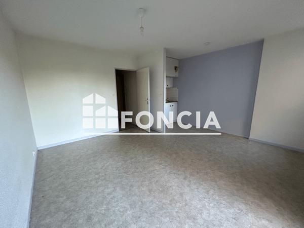 Location Studio 27.05 m² - 93-99 RUE CHARLES LEGENDRE Limoges 87000