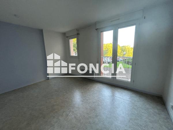 Location Studio 27.05 m² - 93-99 RUE CHARLES LEGENDRE Limoges 87000