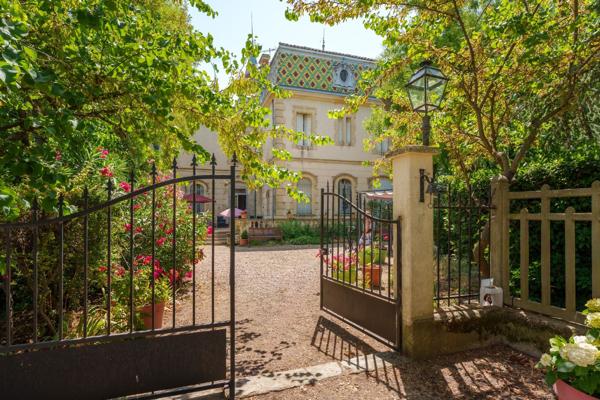 Vente Château Béziers 28 Pièces 781 m²