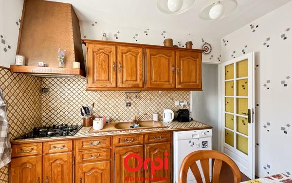 Maison à vendre    4 pièces • 76 m2 Désertines