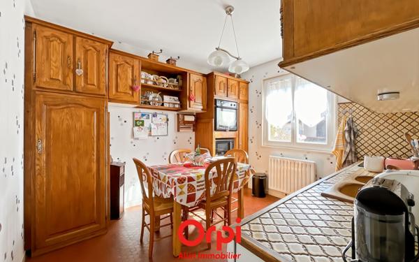 Maison à vendre    4 pièces • 76 m2 Désertines