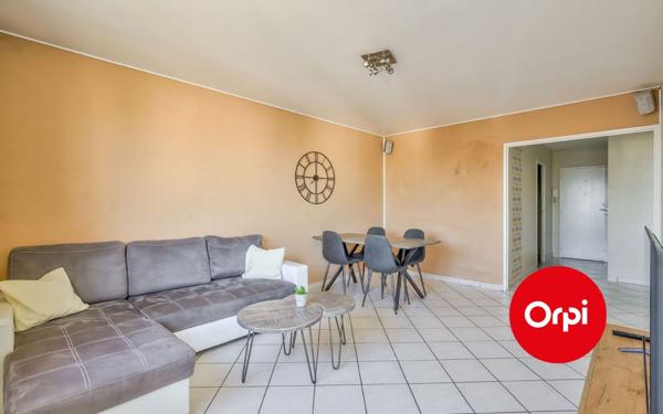 Appartement à vendre    4 pièces • 83,40 m2 Saint-Priest