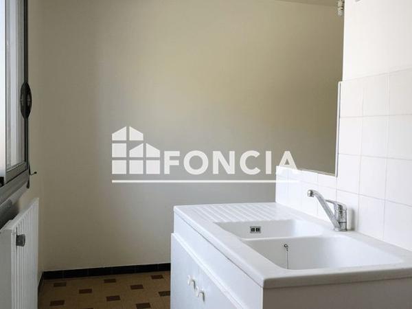 Location Appartement 4 pièces 77.84 m² - 16 RUE ARMAND & MARIUS BARBI Fontaine 38600