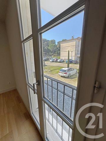 Appartement F2 à vendre  2 pièces - 48,20 m2 VILLENEUVE LES AVIGNON - 30