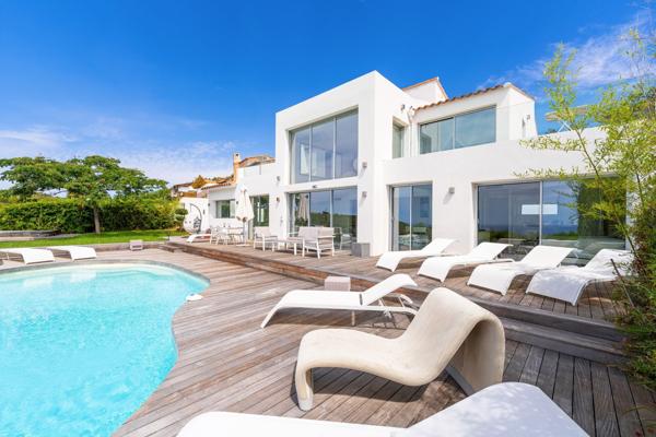 Vente Maison contemporaine Cassis 8 Pièces 232 m²
