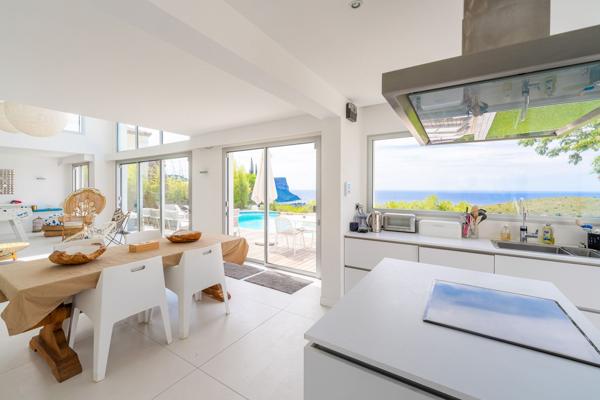Vente Maison contemporaine Cassis 8 Pièces 232 m²
