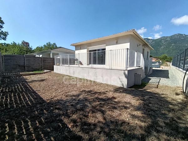 Maison T3 de plain-pied sans travaux avec jardin et terrasse à Santa Maria Poggio