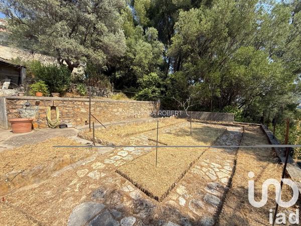 Maison à vendre 5 pièces 120 m² Le Revest-les-Eaux