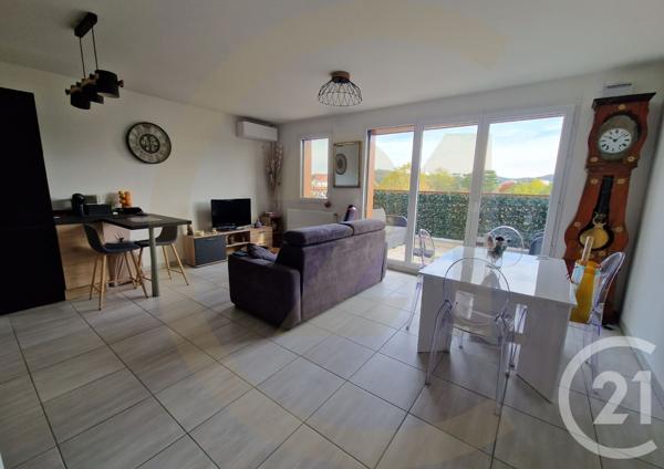 Appartement T2 à vendre  2 pièces - 43,57 m2 BOURGOIN JALLIEU - 38