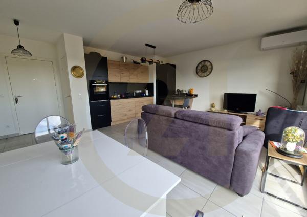 Appartement T2 à vendre  2 pièces - 43,57 m2 BOURGOIN JALLIEU - 38