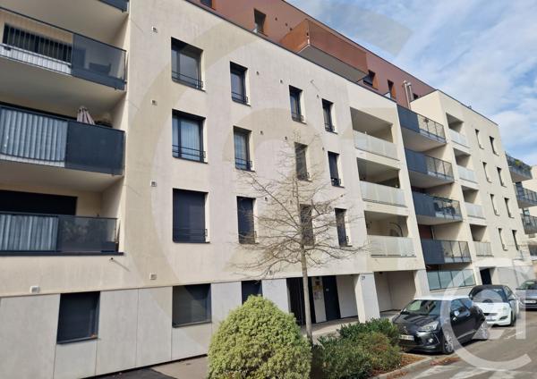 Appartement T2 à vendre  2 pièces - 43,57 m2 BOURGOIN JALLIEU - 38