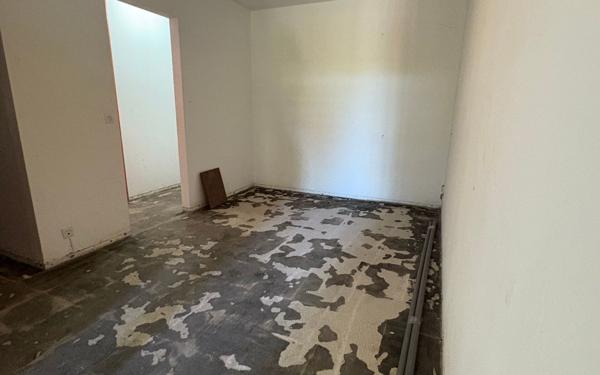 Appartement à vendre    3 pièces • 48,03 m2 Les Abymes