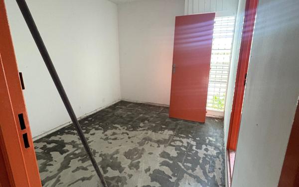 Appartement à vendre    3 pièces • 48,03 m2 Les Abymes