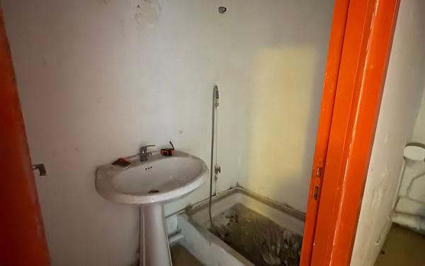 Appartement à vendre    3 pièces • 48,03 m2 Les Abymes