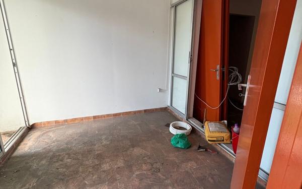 Appartement à vendre    3 pièces • 48,03 m2 Les Abymes