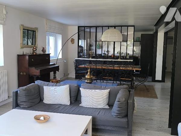DEUX LOGEMENTS OU CINQ CHAMBRES
