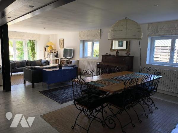 DEUX LOGEMENTS OU CINQ CHAMBRES