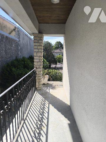 DEUX LOGEMENTS OU CINQ CHAMBRES