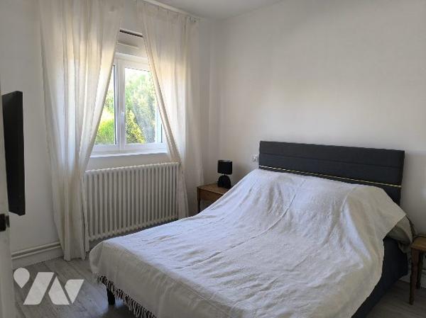 DEUX LOGEMENTS OU CINQ CHAMBRES