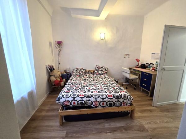 Maison de village  T6 rénovée au cœur de Solliès-Pont - POTENTIA