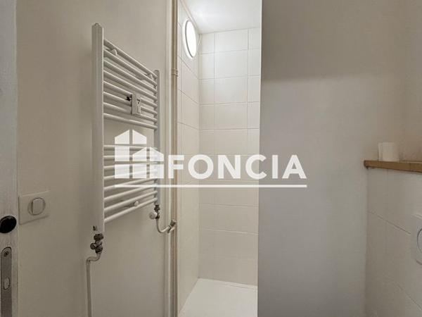 Location Studio 26.9 m² - 2 RUE CLAUDE FARRERE Lyon 69003