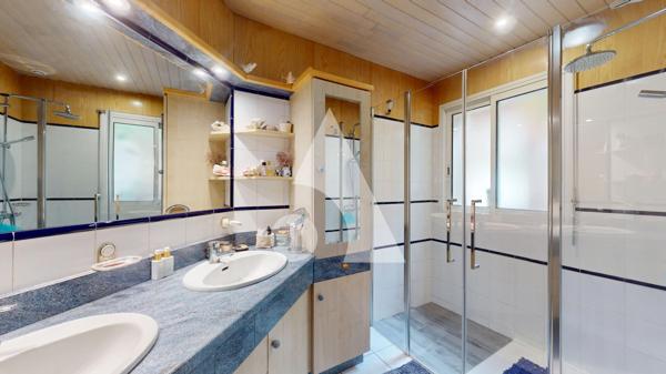 Maison 6 pièces 146 m2