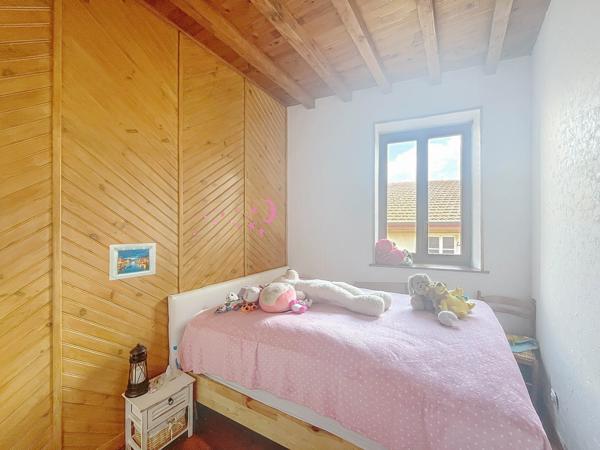 Maison de village, 4 pièces, 91 m2 à Bessenay