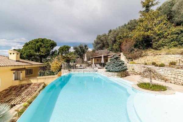 Vente Villa de luxe Nice 10 Pièces 386 m²