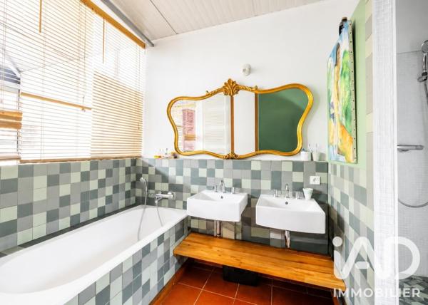 Maison à vendre 8 pièces 240 m² Reims