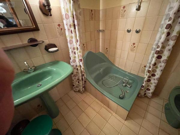 Maison à vendre à Chauchailles en Lozère (48310), ref : 48032-119