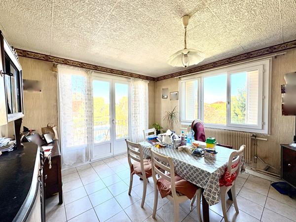 Maison Villeurbanne 5 pièces, parcelle 698m²