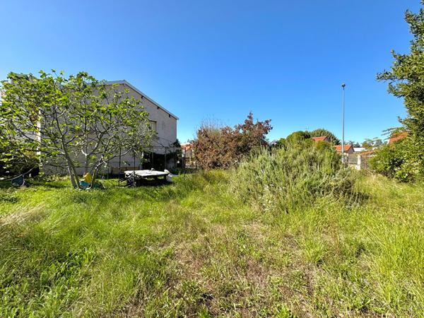 Maison Villeurbanne 5 pièces, parcelle 698m²