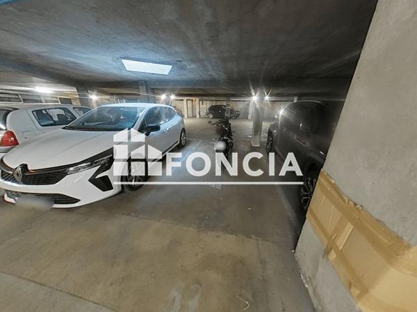 Location Parking - 20 AVE GENERAL NOGUES Toulon 83000
