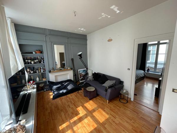 A LOUER : T2 à LILLE • Rue Bartholomé Masurel - Vieux Lille • 885 € CC • Réf. 5978