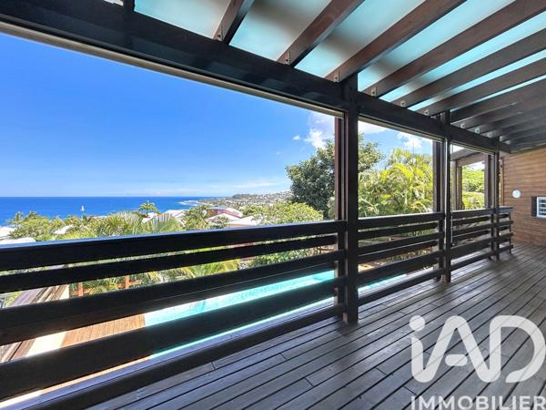 Maison à vendre 5 pièces 148 m² Saint Gilles les bains