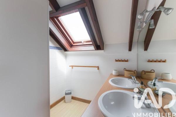 Maison à vendre 5 pièces 148 m² Saint Gilles les bains