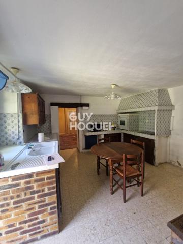 MAISON À VENDRE DE 6 PIÈCES DE 228,00 M²