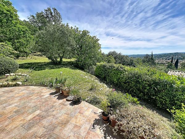 Villa atypique sur les hauteurs de Manosque