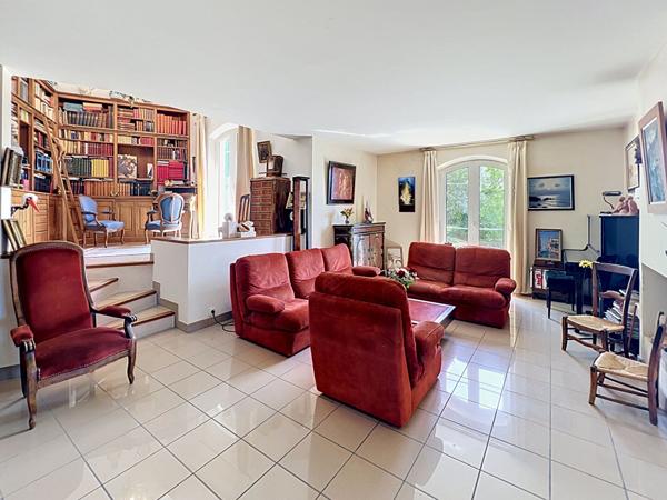 Villa atypique sur les hauteurs de Manosque