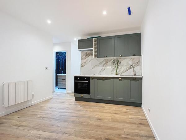 BEL APPARTEMENT RÉNOVÉ